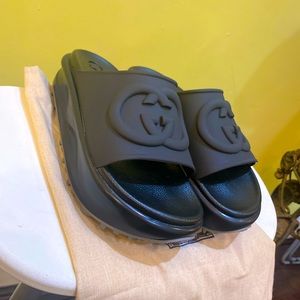Gucci Slides women